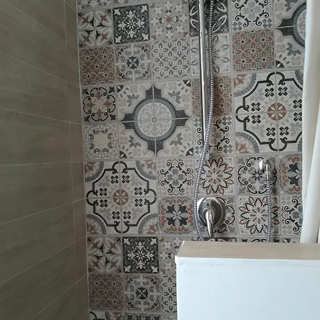 Artistic House * Bari