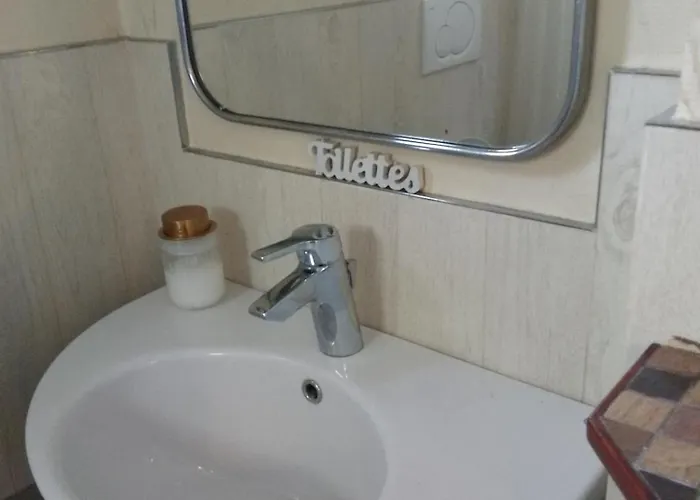 Artistic House 3* Bari