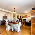 Couette-café Artistic House 3*