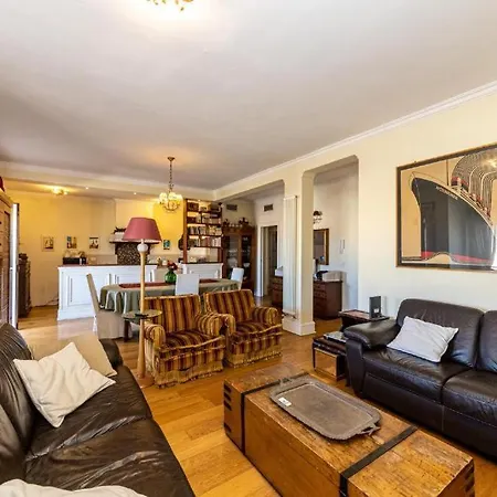 Artistic House Bed & Breakfast Bari